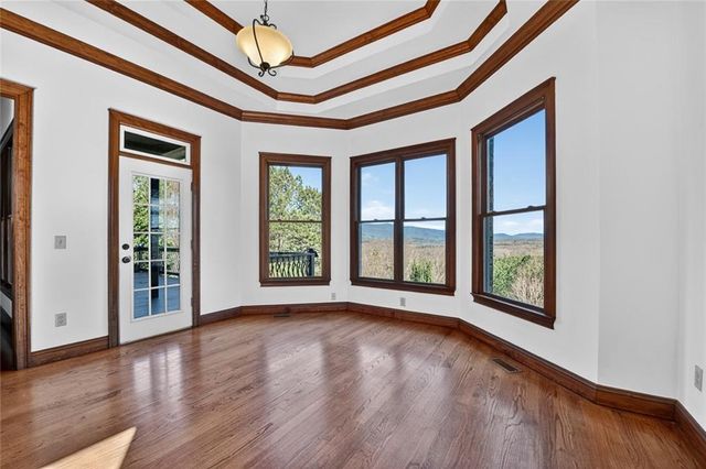 100 Foxpaw Leaf Court, Ellijay, GA 30536