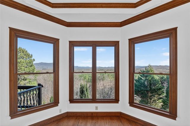 100 Foxpaw Leaf Court, Ellijay, GA 30536