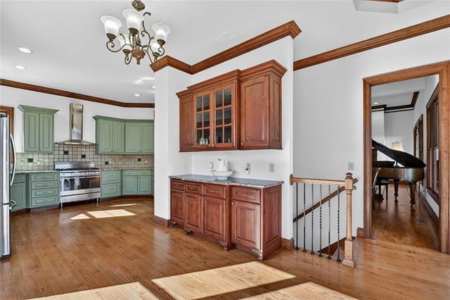 100 Foxpaw Leaf Court, Ellijay, GA 30536