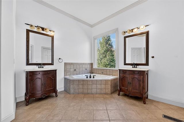 100 Foxpaw Leaf Court, Ellijay, GA 30536