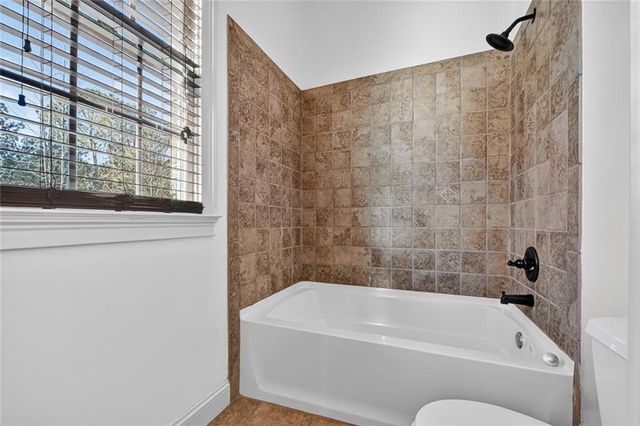 100 Foxpaw Leaf Court, Ellijay, GA 30536