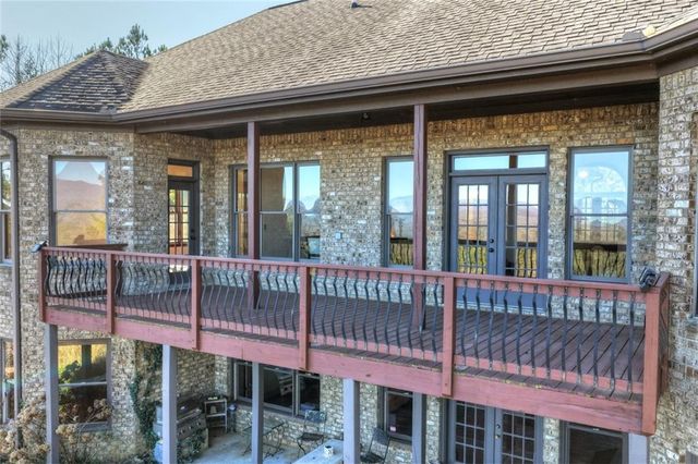 100 Foxpaw Leaf Court, Ellijay, GA 30536