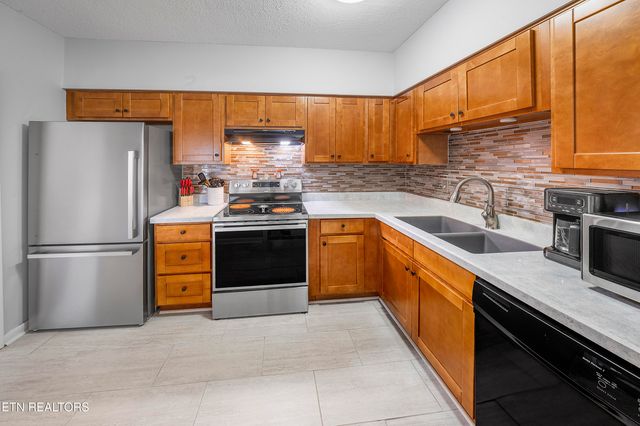 5709 Lyons View Pike 1119, Knoxville, TN 37919