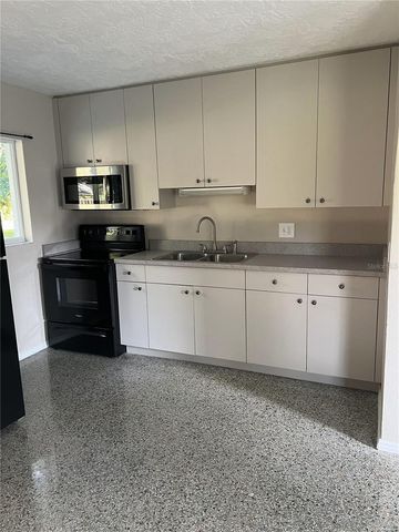 514 PONDER AVENUE, Sarasota, FL 34232