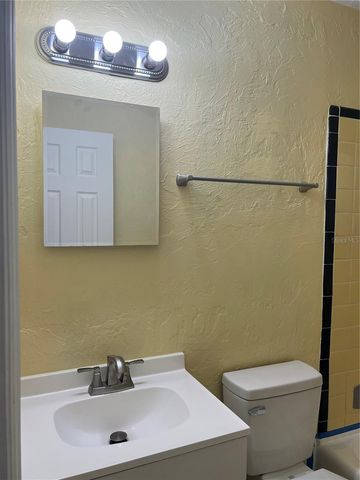 514 PONDER AVENUE, Sarasota, FL 34232