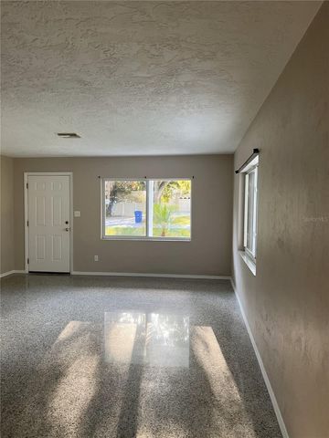 514 PONDER AVENUE, Sarasota, FL 34232