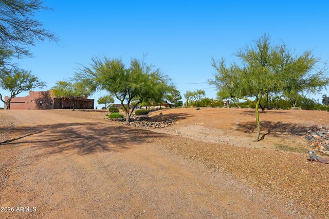 710 S MULESHOE Road S, Apache Junction, AZ 85119