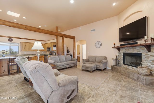 710 S MULESHOE Road S, Apache Junction, AZ 85119