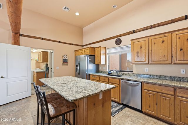 710 S MULESHOE Road S, Apache Junction, AZ 85119