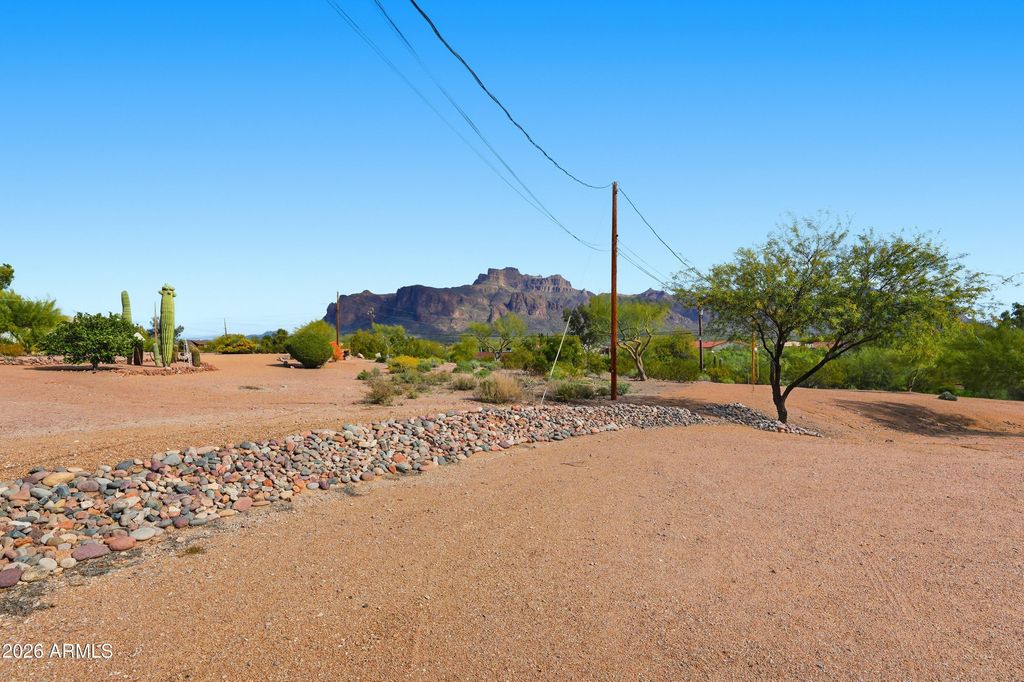 710 S MULESHOE Road, Apache Junction, AZ 85119 — photo 5