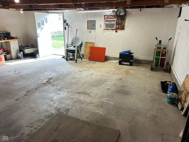 2524 Harlan Street, Indianapolis, IN 46203