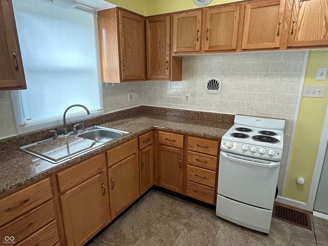 2524 Harlan Street, Indianapolis, IN 46203