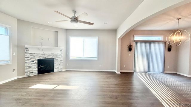 33259 Blue Spruce Drive, Sterling Heights, MI 48310