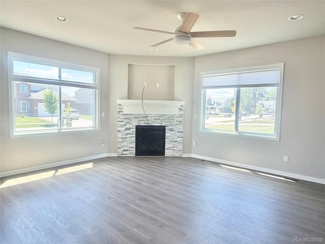33259 Blue Spruce Drive, Sterling Heights, MI 48310