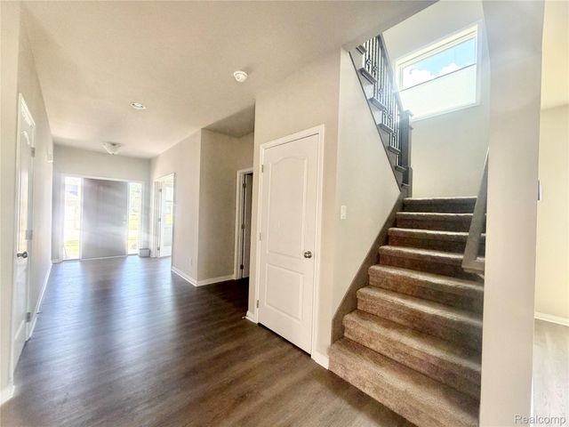 33259 Blue Spruce Drive, Sterling Heights, MI 48310