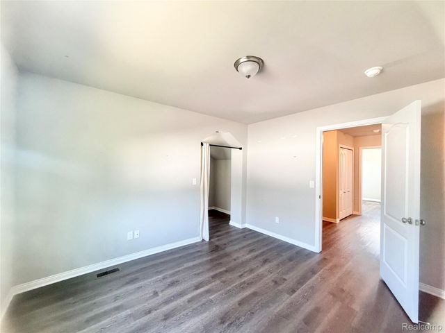 33259 Blue Spruce Drive, Sterling Heights, MI 48310