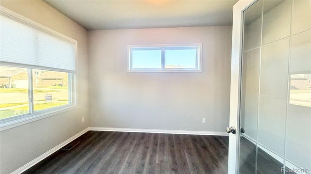 33259 Blue Spruce Drive, Sterling Heights, MI 48310