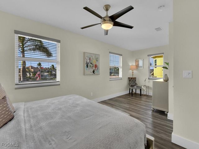 1437 SW 57th ST, Cape Coral, FL 33914