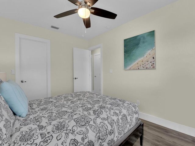 1437 SW 57th ST, Cape Coral, FL 33914