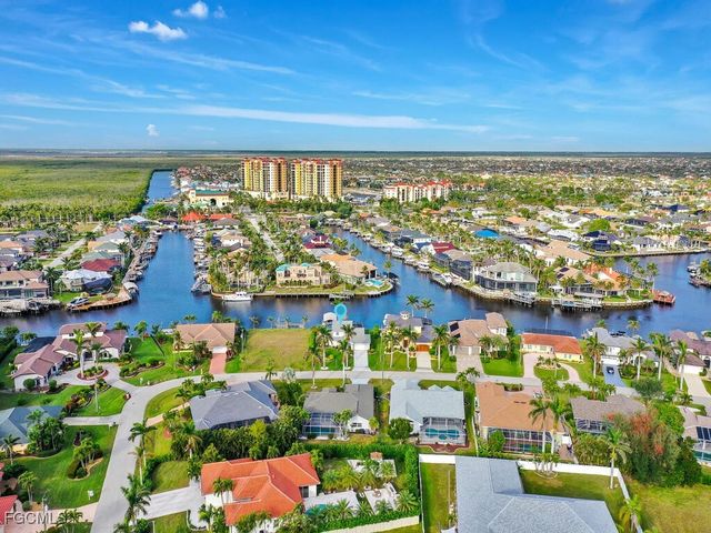 1437 SW 57th ST, Cape Coral, FL 33914