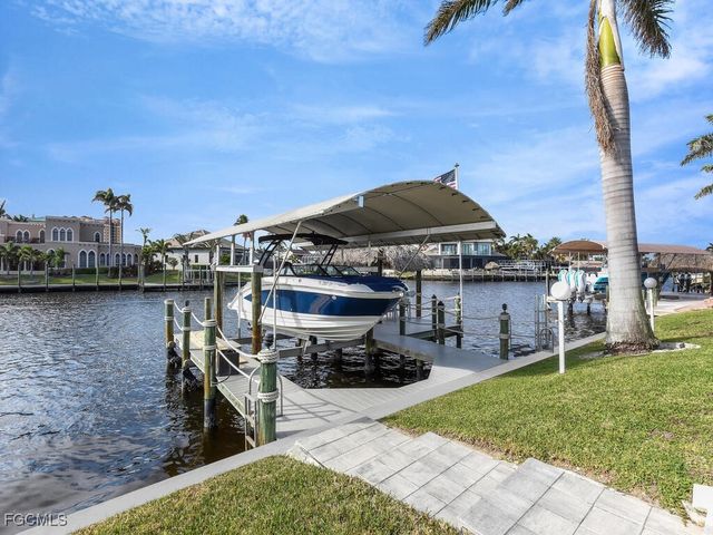 1437 SW 57th ST, Cape Coral, FL 33914