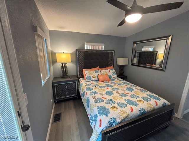 11791 Papershell DR, Fort Myers, FL 33908