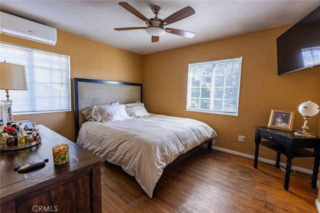 13555 13557 Wentworth Street, Arleta, CA 91331