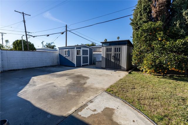 13555 13557 Wentworth Street, Arleta, CA 91331