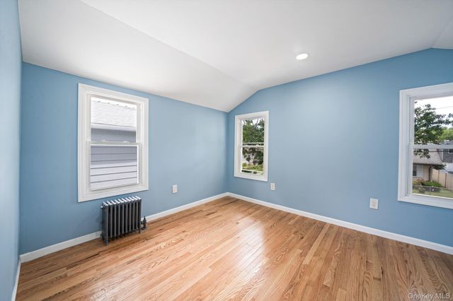 532 Washington Avenue, West Hempstead, NY 11552