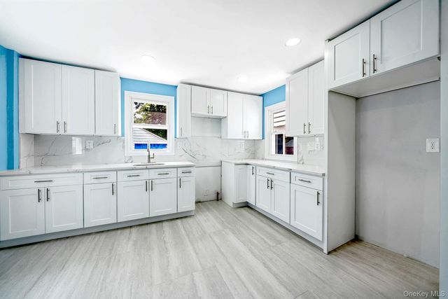 532 Washington Avenue, West Hempstead, NY 11552