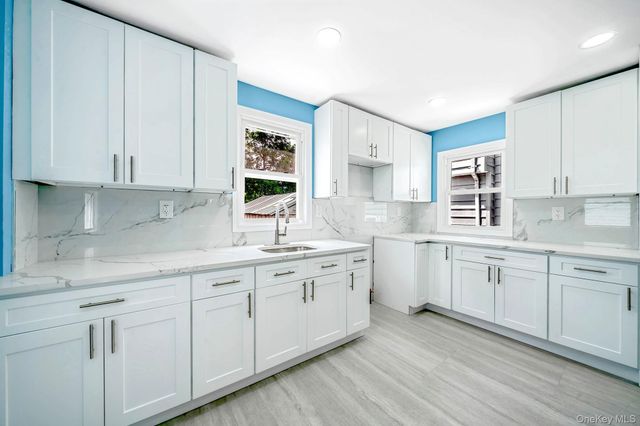 532 Washington Avenue, West Hempstead, NY 11552