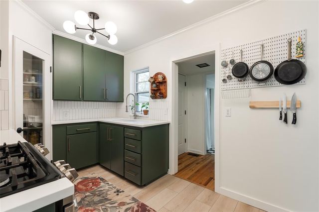 609 NW 37th Street, Oklahoma City, OK 73118