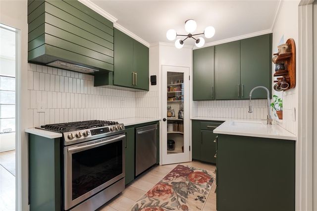 609 NW 37th Street, Oklahoma City, OK 73118