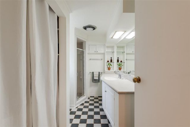 609 NW 37th Street, Oklahoma City, OK 73118