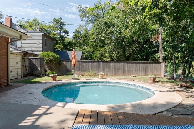 609 NW 37th Street, Oklahoma City, OK 73118