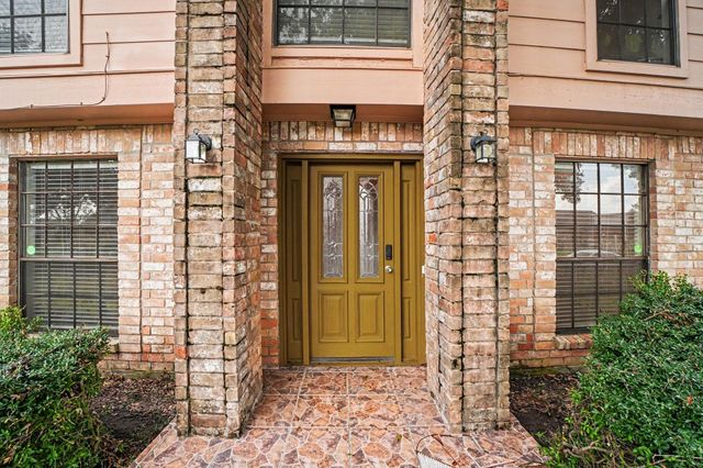 7911 Bayou Forest Drive, Houston, TX 77088