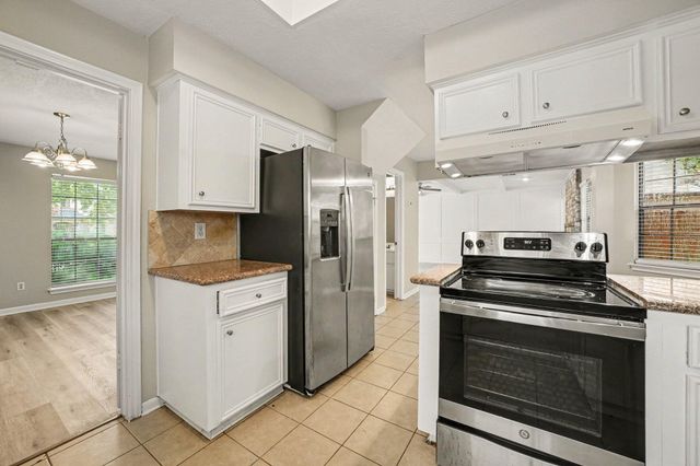 7911 Bayou Forest Drive, Houston, TX 77088