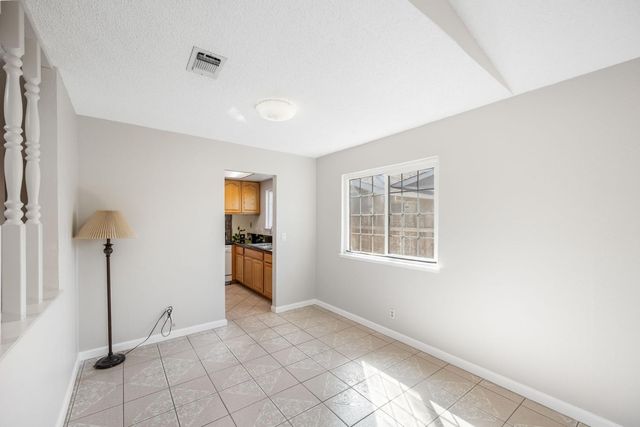 7890 Tierra Glen Way, Sacramento, CA 95828