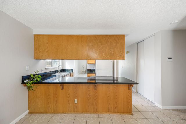 7890 Tierra Glen Way, Sacramento, CA 95828