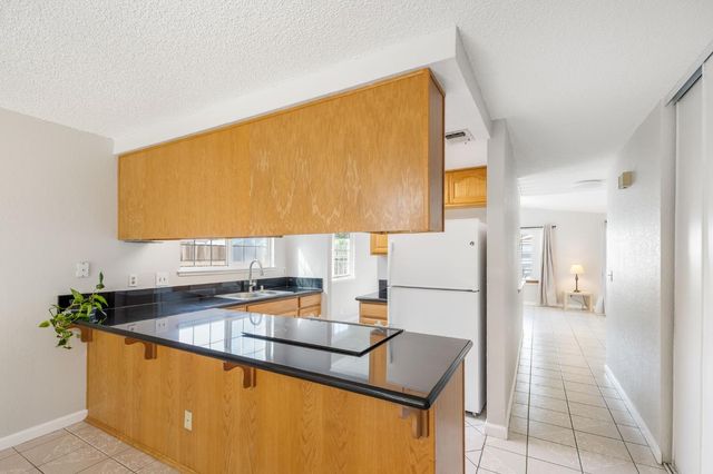 7890 Tierra Glen Way, Sacramento, CA 95828