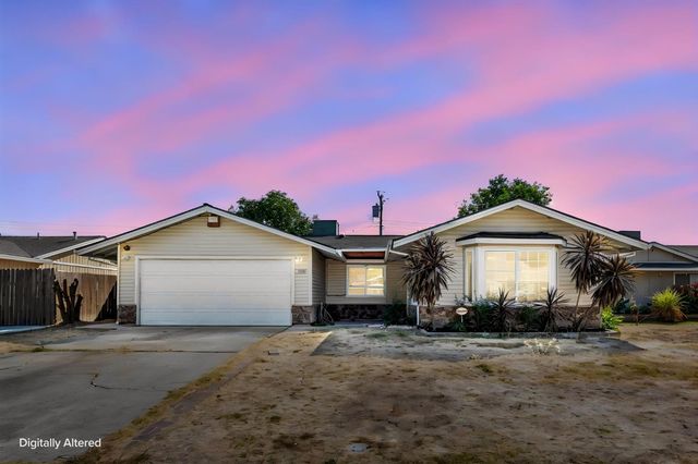 7890 Tierra Glen Way, Sacramento, CA 95828