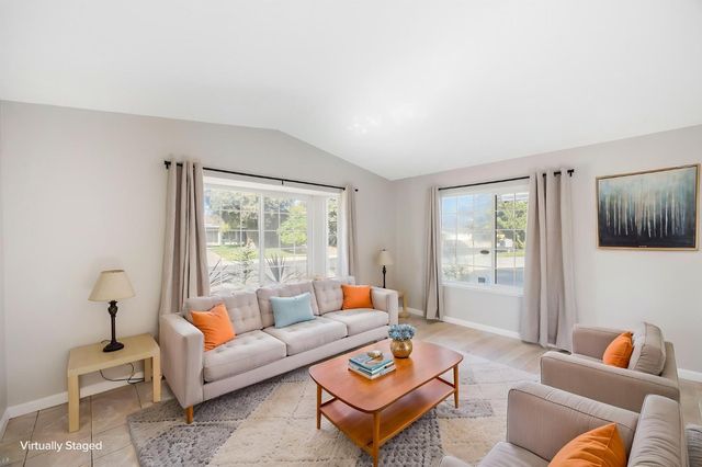7890 Tierra Glen Way, Sacramento, CA 95828
