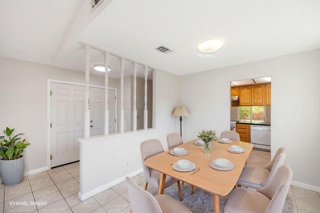 7890 Tierra Glen Way, Sacramento, CA 95828