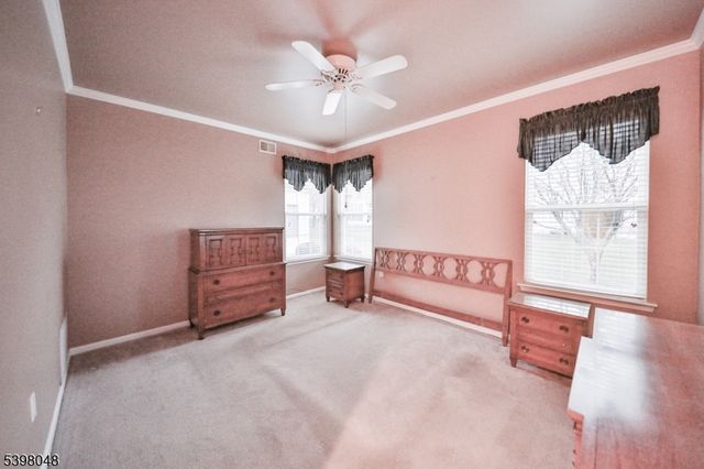 107 Kensington Cir, White Twp., NJ 07823