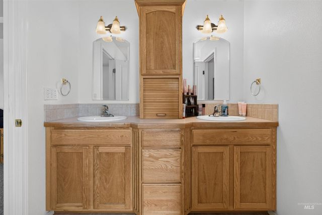 9667 W Antietam Court, Boise, ID 83709