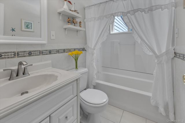 25 Deville Drive, Selden, NY 11784