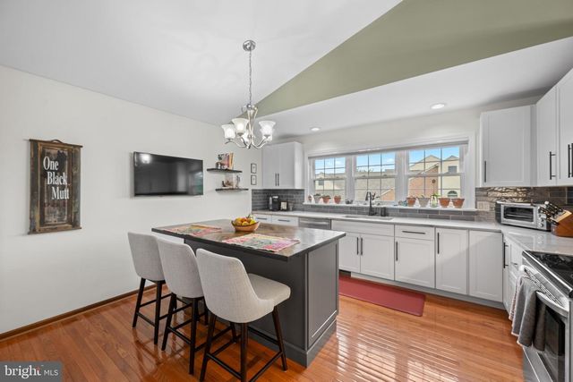 85 ASCOT DR, Elverson, PA 19520