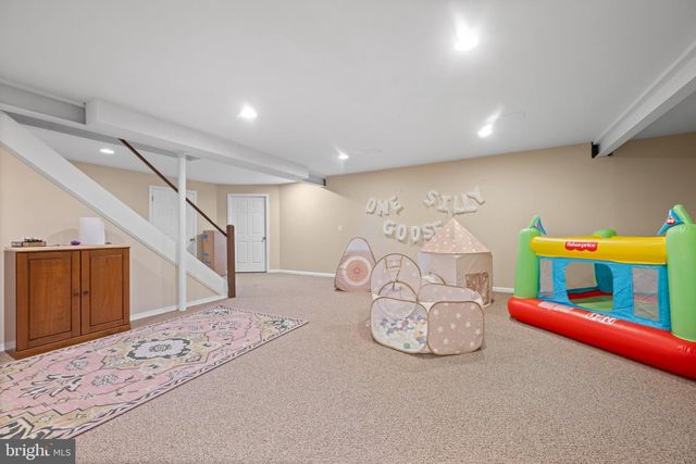 85 ASCOT DR, Elverson, PA 19520