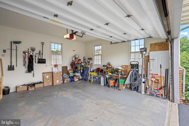 85 ASCOT DR, Elverson, PA 19520
