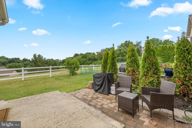 85 ASCOT DR, Elverson, PA 19520